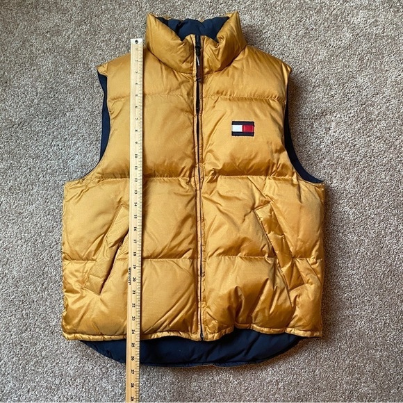 TOMMY Hilfiger Mens Sz S REVERSIBLE DOWN Puffer Vest Gold Navy - Picture 9 of 9